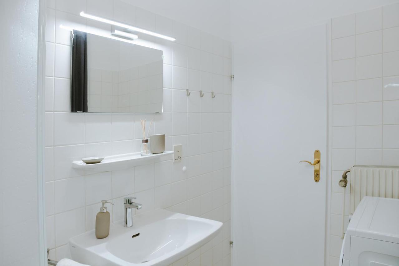Ferienwohnung In Der Fussgaengerzone Gartenblick - Studio Apartment Eisenstadt Exterior photo