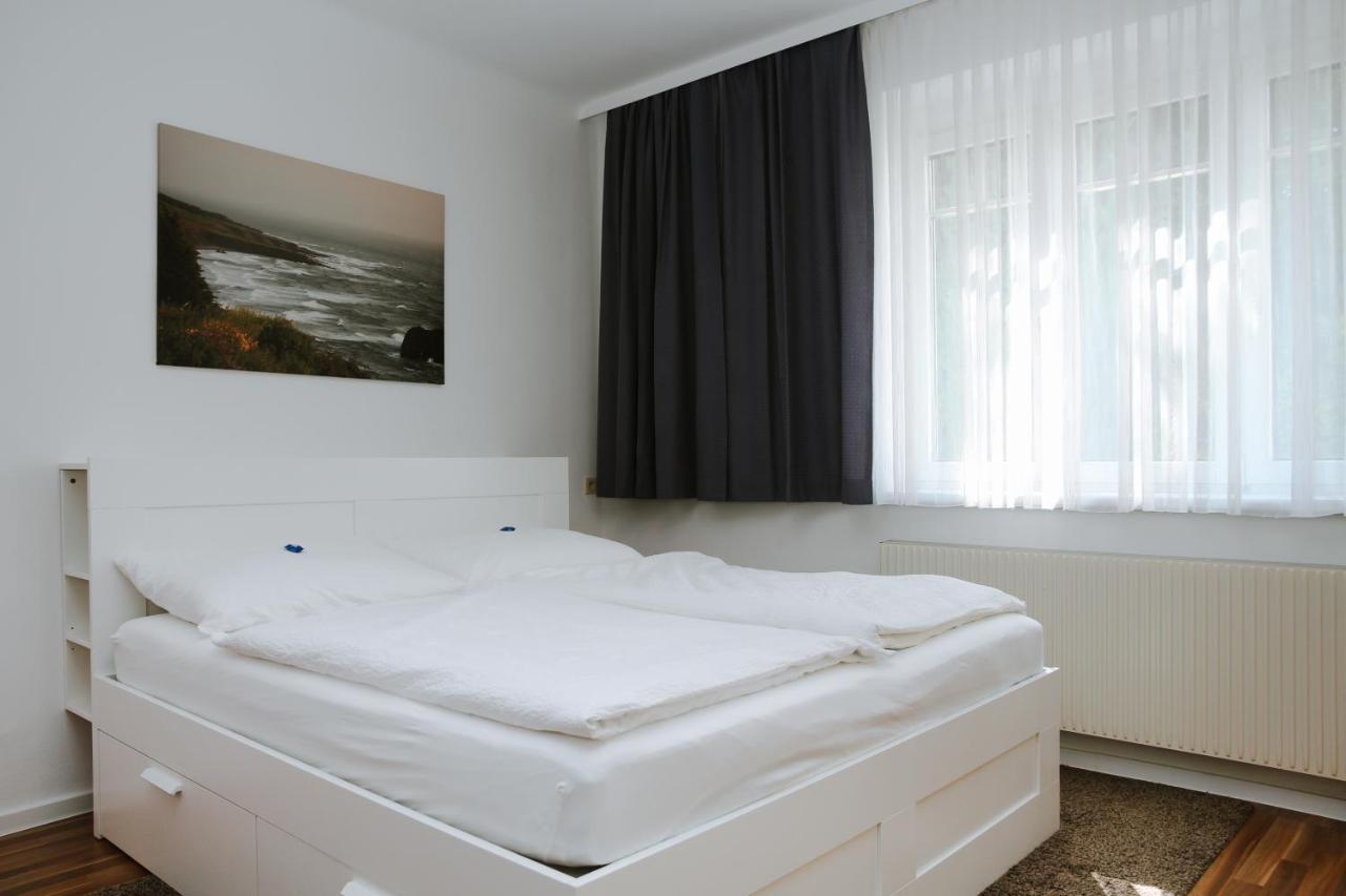 Ferienwohnung In Der Fussgaengerzone Gartenblick - Studio Apartment Eisenstadt Exterior photo